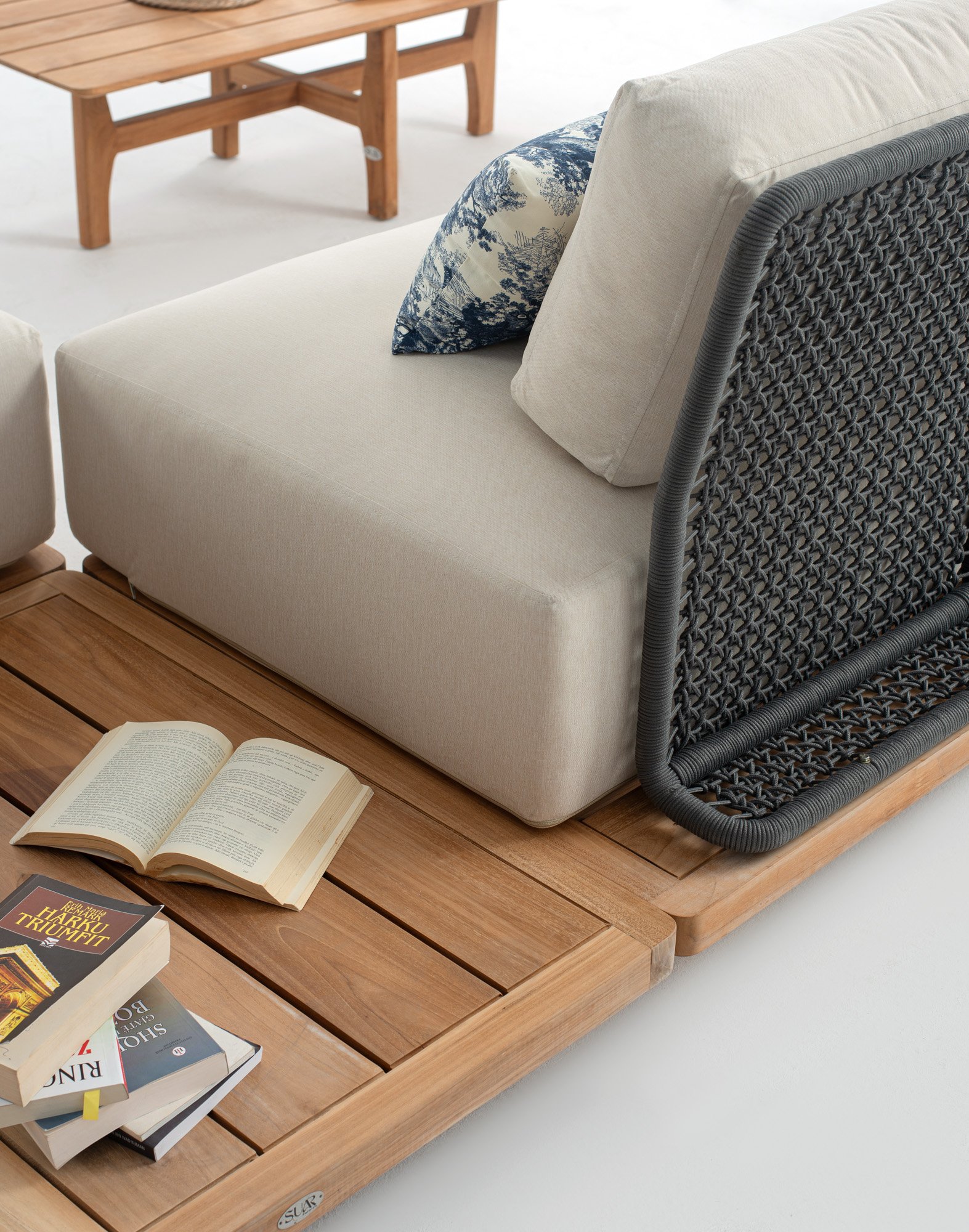 OASIS Modular Sofa Thumbnail